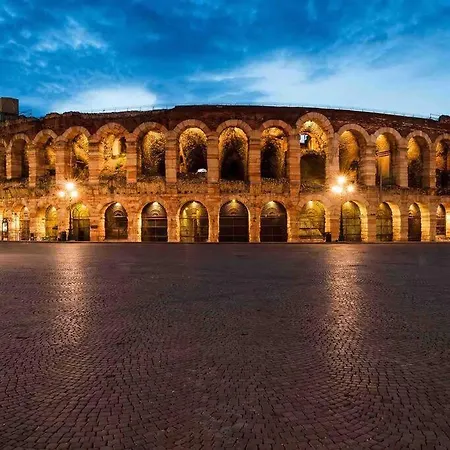 Apartamento San Bernardino Monolocale Con Balcone *