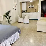San Bernardino Monolocale Con Balcone 公寓