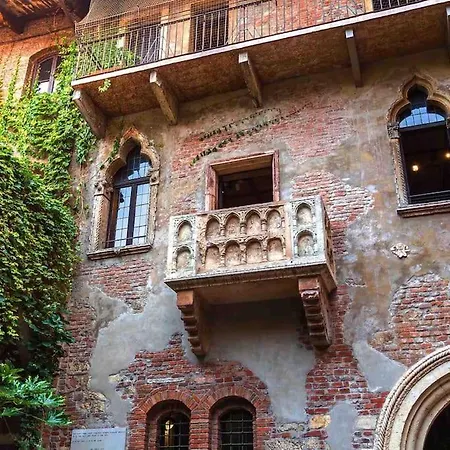 Апартаменты San Bernardino Monolocale Con Balcone