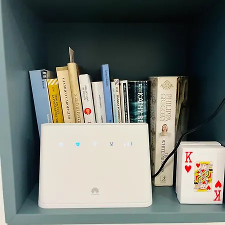 Lägenhet San Bernardino Monolocale Con Balcone *