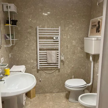 San Bernardino Monolocale Con Balcone Apartman *
