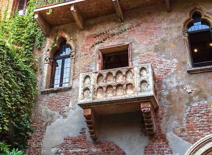 Appartamento San Bernardino Monolocale Con Balcone